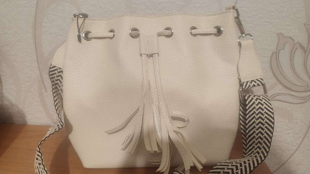 Сумка недавно купленная