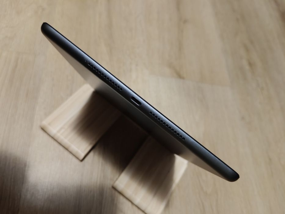 iPad 8 ca Nou 128Gb wi fi Generația 8 impecabil