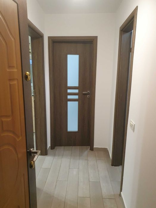 Închiriez garsonieră Piața Alba Iulia Decebal adiacent Paunescu-Paltin