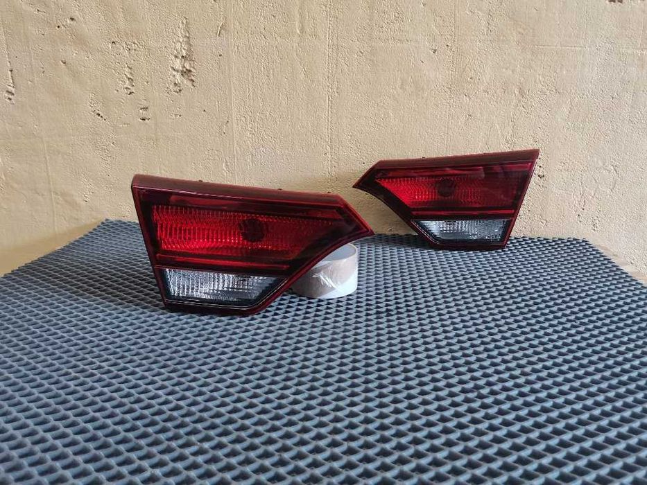 Фонарь внутренний левый Kia Rio 4 с 2020 г