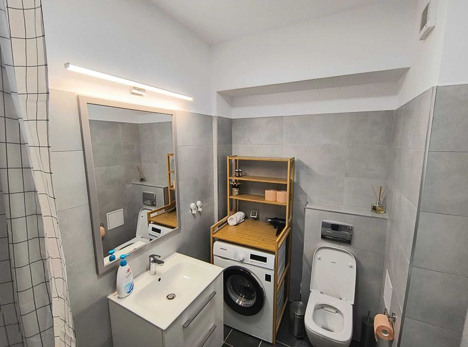 OCAZIE! Persoana Fizica - Unirea Towers, ap. 2 cam mobilat si utilat complet cu parcare subterana inclusa, vue panoramic