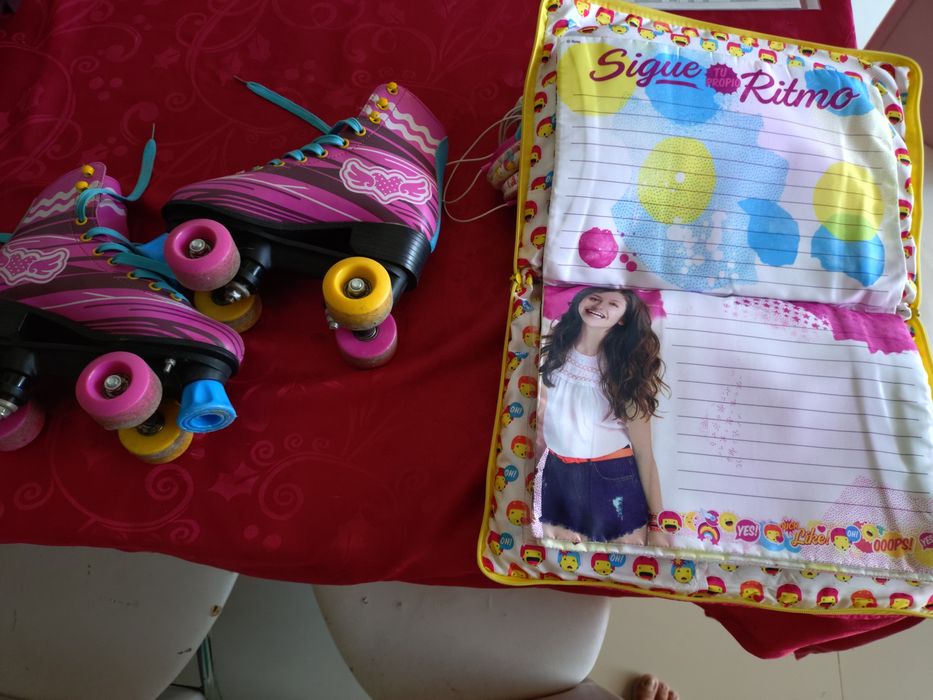 Комплект Soy Luna летни  кънки, аудио слушалки, и възглавница-дневник