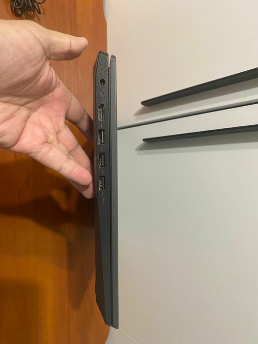 Lenovo AMD A6-9225/SSD