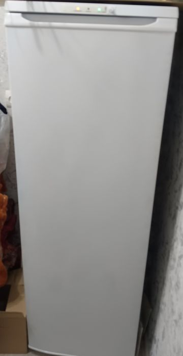 Продам морозильную камеру Бирюса 116