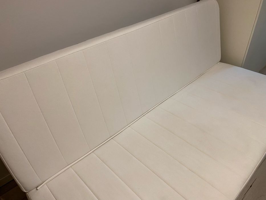Canapea extensibila Ikea