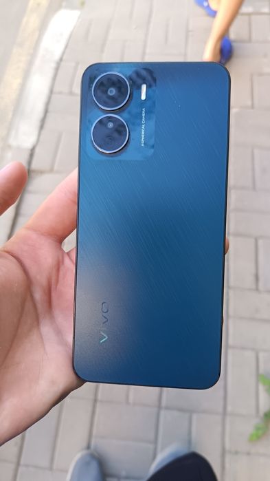 Продам  Vivo y16