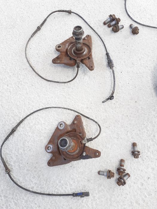 Fuzeta Butuc Rulment Senzor Spate Renault Megane 3 1.5 Dci Hatckback