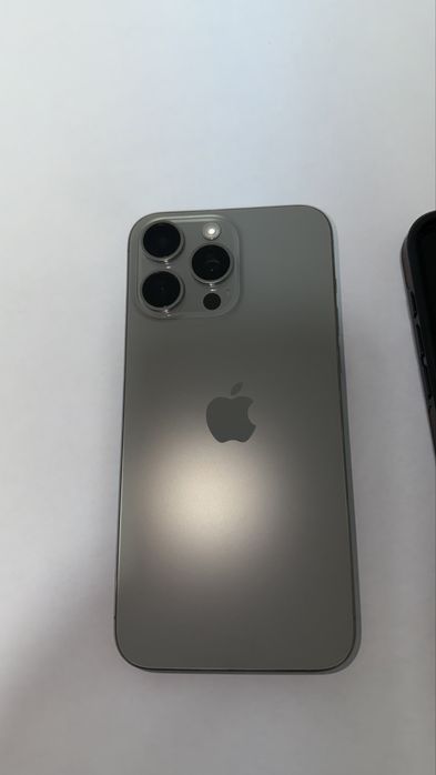 Iphone 15  pro max 256