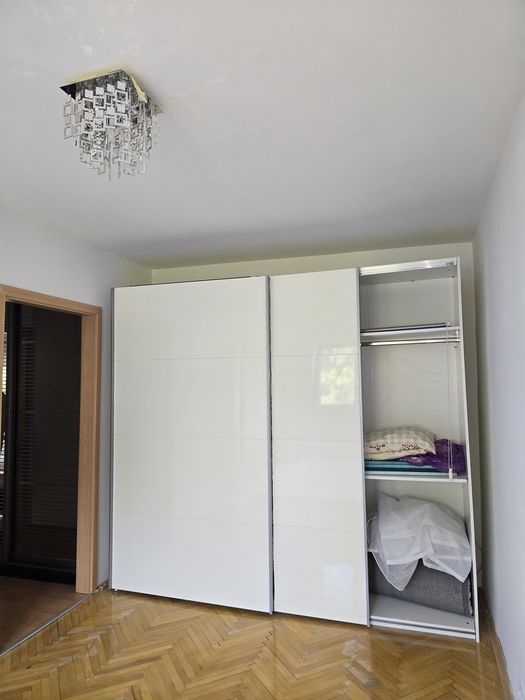 Inchiriez apartament 3 cam Corneliu Coposu/ V Parvan