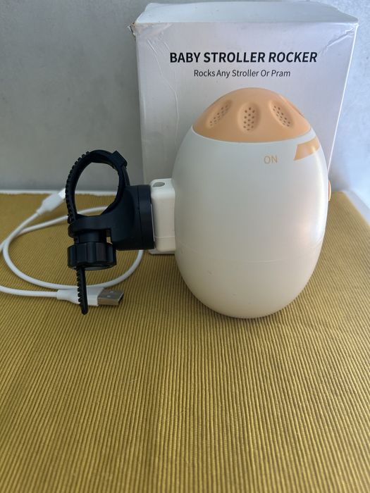 Бебешка люлка с успокояващи звуци