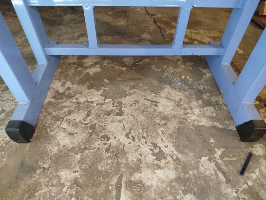 Стол для детей !