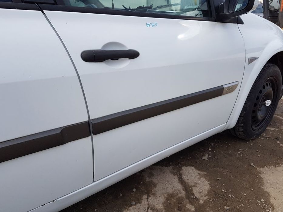 Usa / Portiera Dreapta Fata Renault Megane 2 2002 - 2008 Cod Culoare OV369