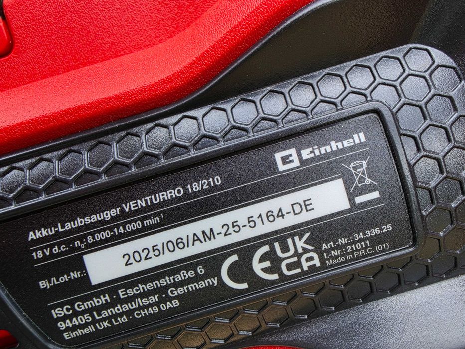 Suflanta de frunze pe acumulator Einhell VENTURRO 18/210