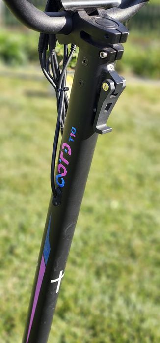 Se vinde trotineta electrica ootd t10 custom bubble gum