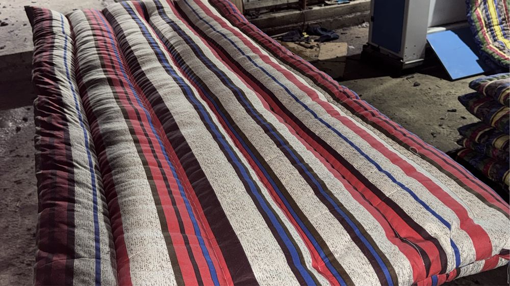 Матрас рабочий одеало подушки 24/7