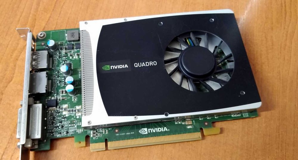 HP nVidia Quadro 2000 PROFESIONALA 1 GB DDR5/128bit PCI-E x16