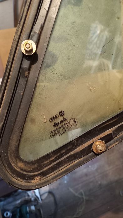 Продам пассат б3 седан