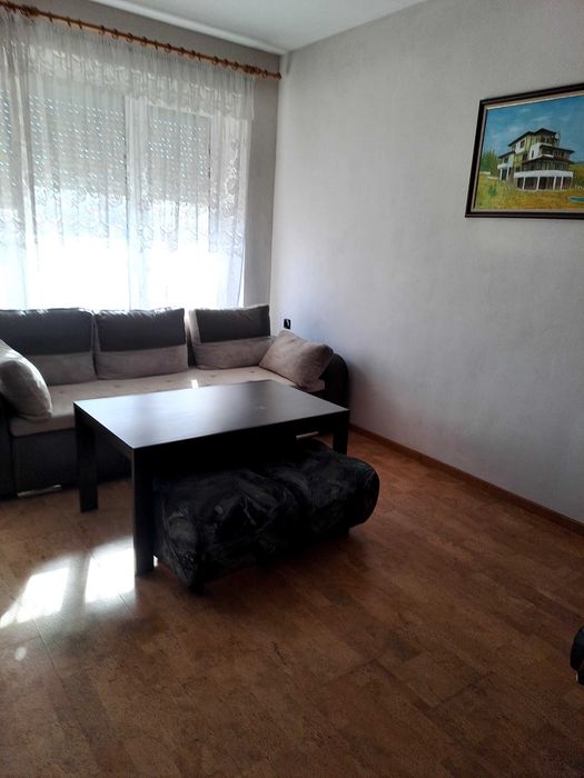 Продава се апартамент, 120 кв.м с три спални