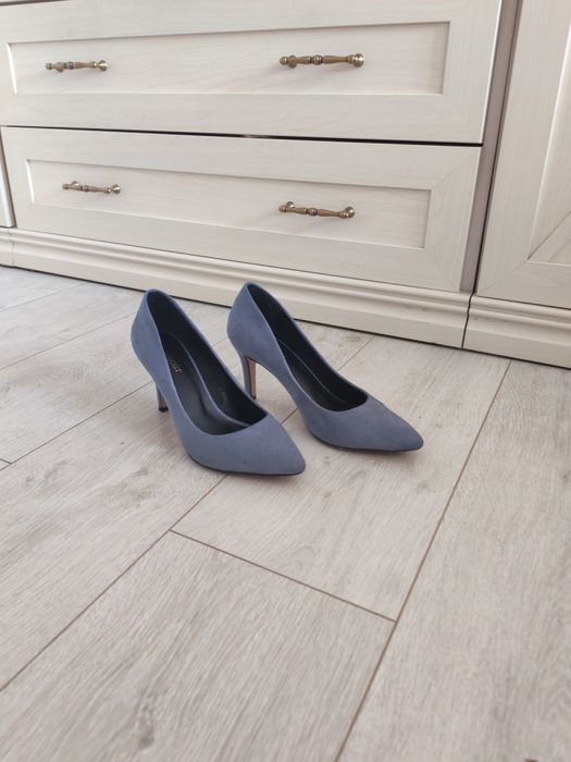 Продам шикарные туфли