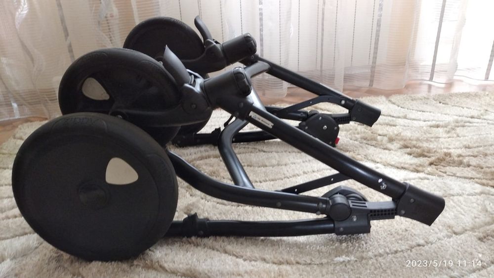 Коляска Tuttis Zippy 2в1