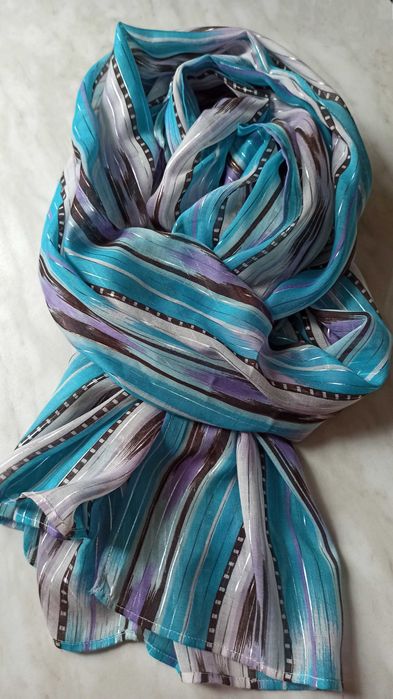 Палантин с люрексом 180х90см.