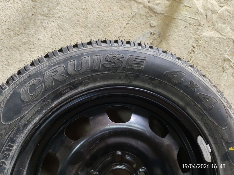 Резина 215/65/16