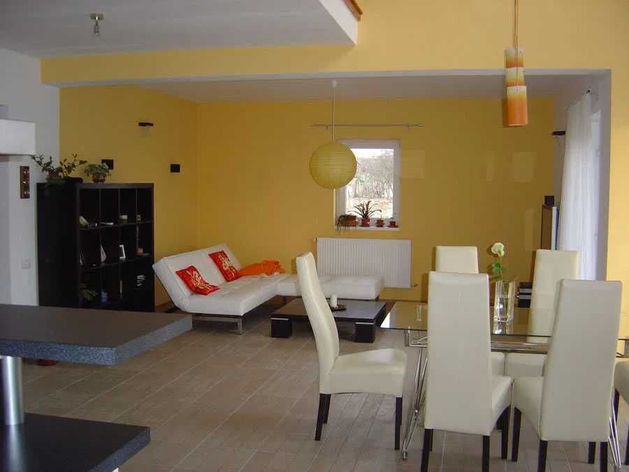 Închiriez casa 5 camere cu toate utilitățile, 10 km de Oradea