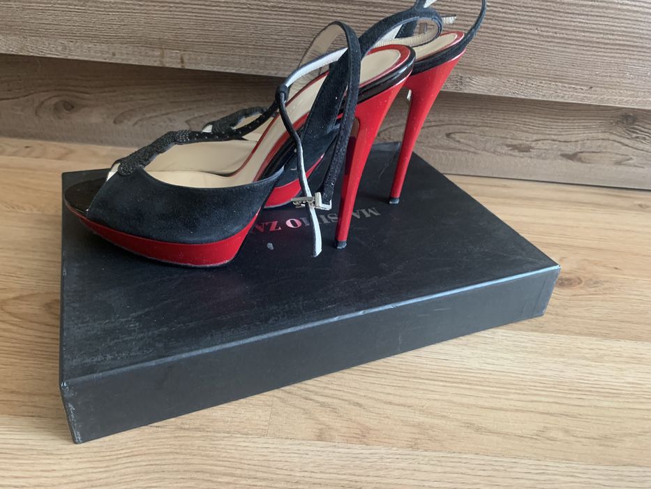 Сандали  BATA red label