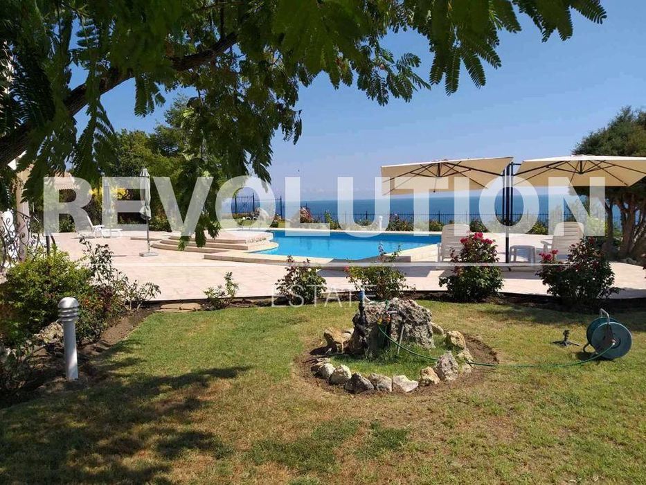 МОДЕРНА КЪЩА в района на Ален мак!