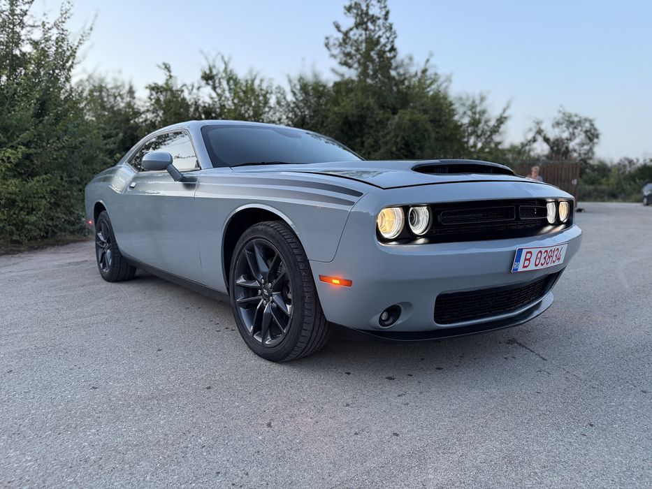 Dodge Challenger