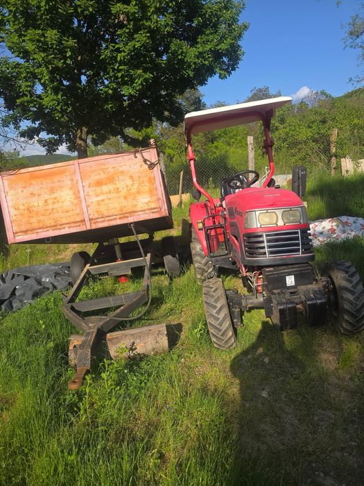 Tractor de vanzare