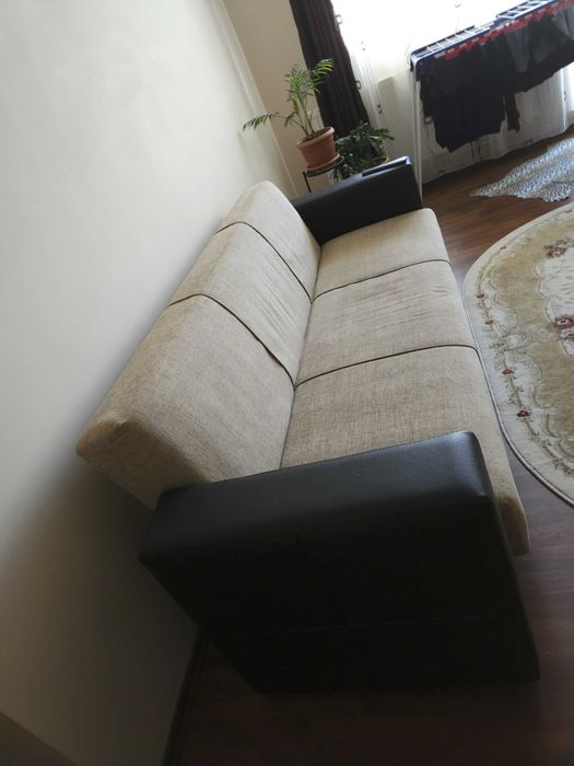 Canapea cu doua fotolii