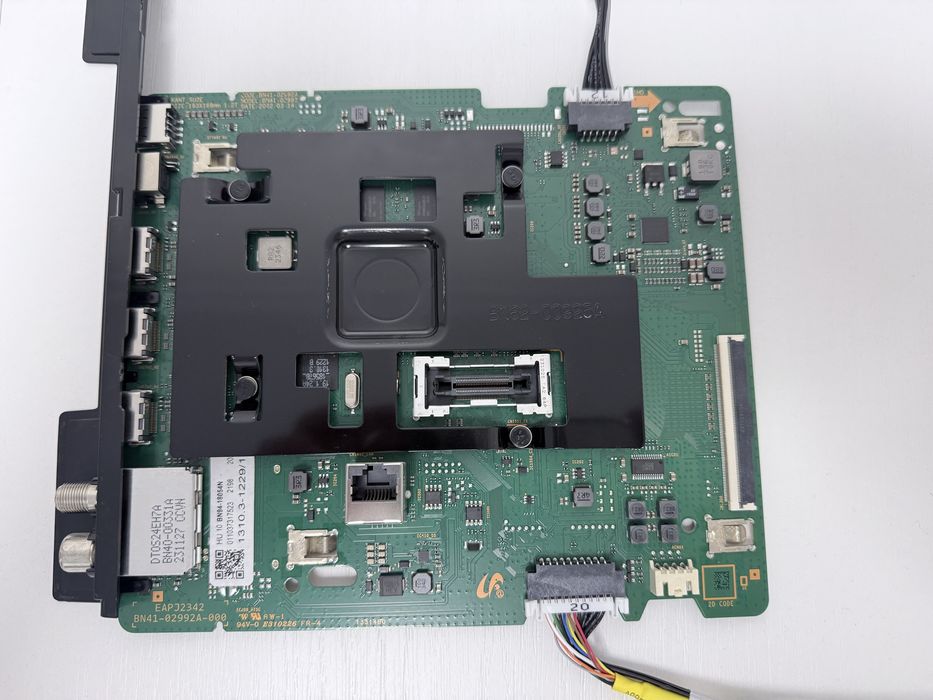 Placa baza si sursa Samsung 189cm,UE75CU7172UXXH,S/N : 0KXD3HBX102259J