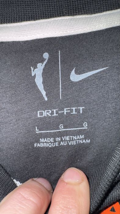 Hanorac Nike WNBA Dri-FIT original, nou cu etichetă, mărimea L