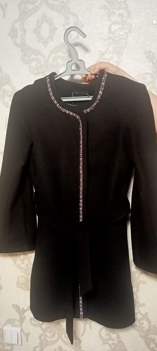 Продам пальто женское