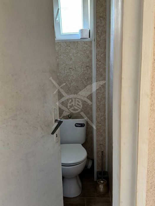 Дава се под наем Етаж от къща в София, Изток - 120 кв.м за 1200 € - Снимка #7