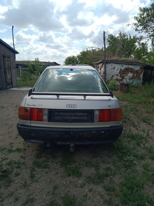Продам ауди 80 б3