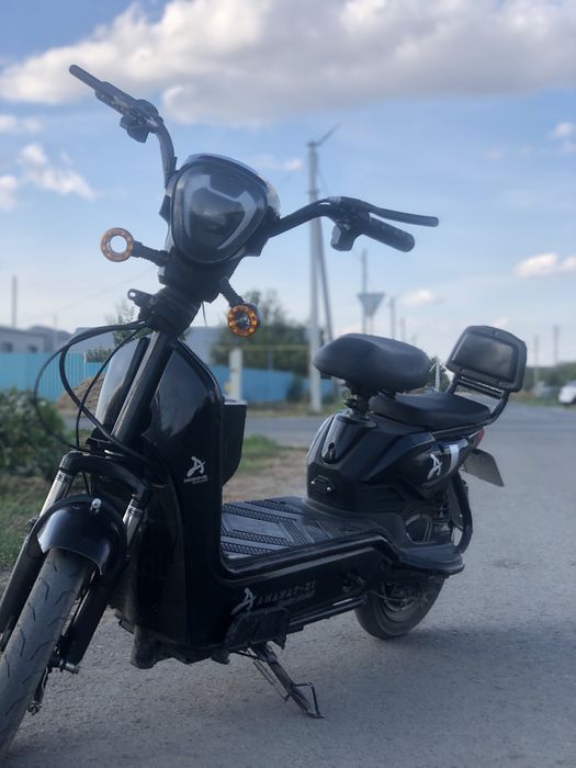 Электроскутер.