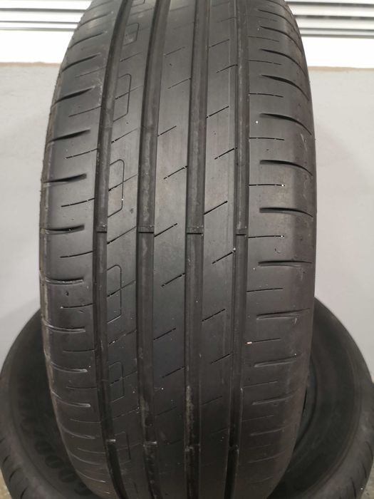 4бр 215/55/17 GOODYEAR 7мм грайфер дот:20г +++