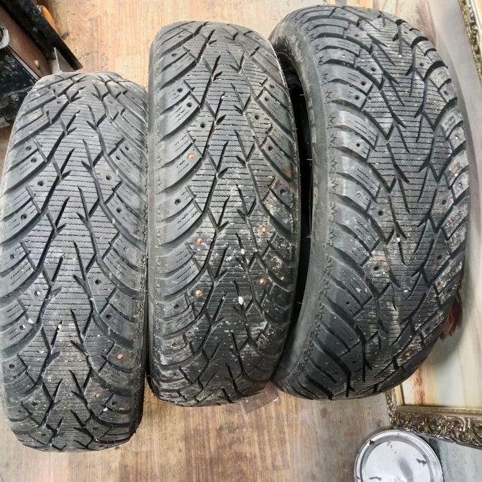 продам шины зимние