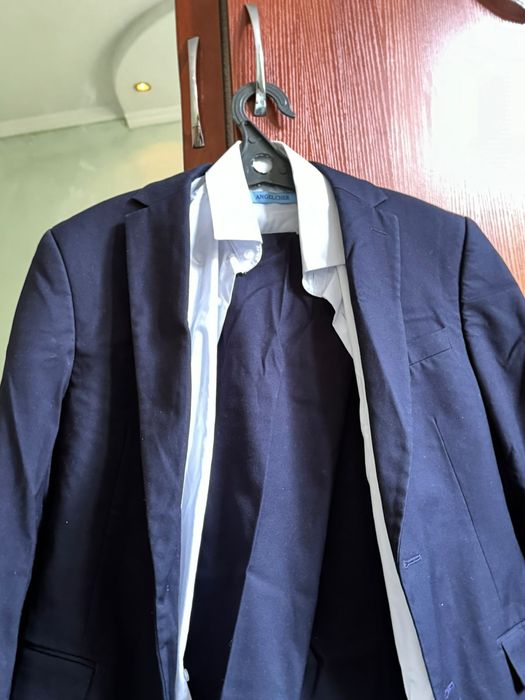 Классические костюмы