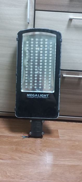 Продам светильник