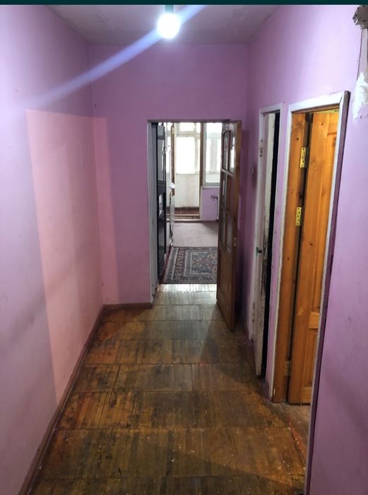 Продается квартира Сергели 1, 1/4/4 33000у.е(Улугбек 116653)