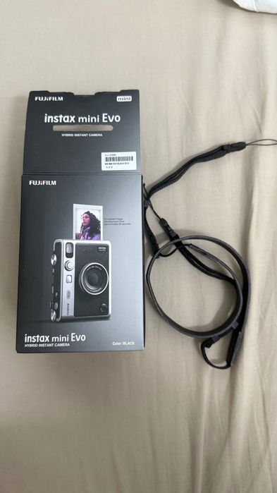Fujifilm instax mini evo