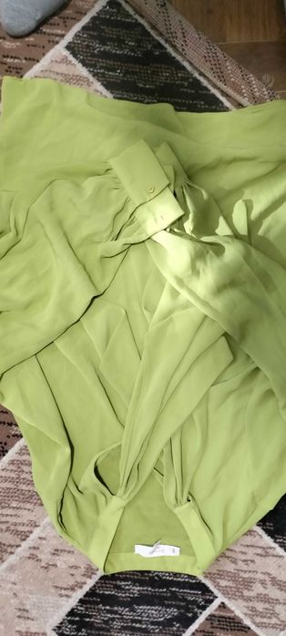 Продам недорого вещи разные