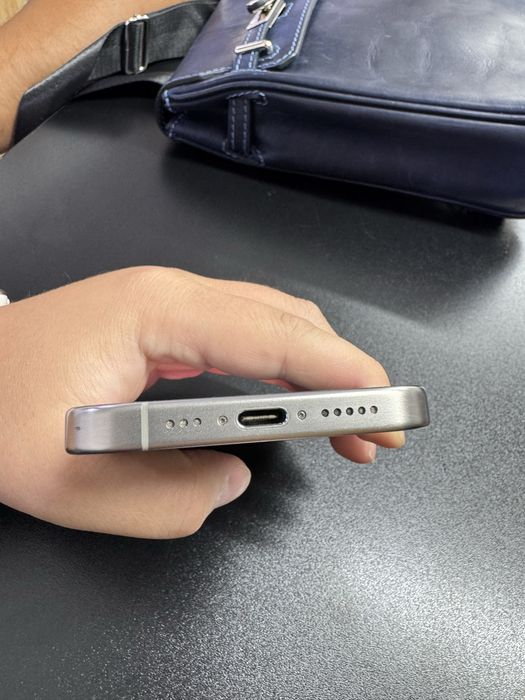 Iphone 15 pro без ремонта акб 86