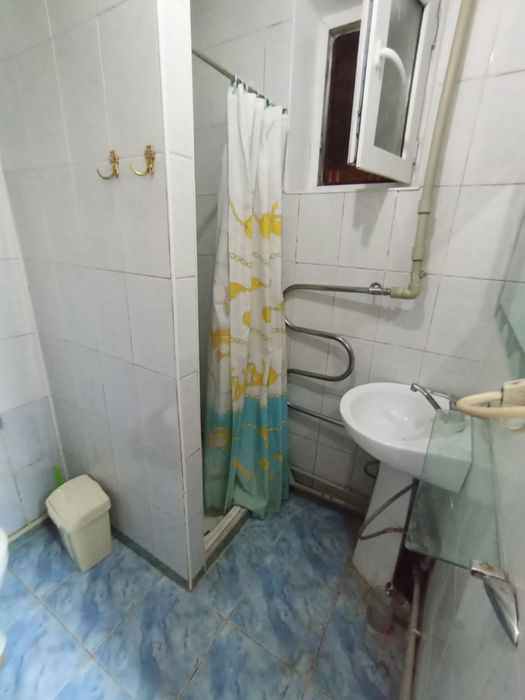 Сдам квартиру 2х комнатный