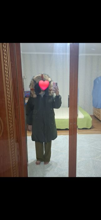 Зимняя куртка  подаю