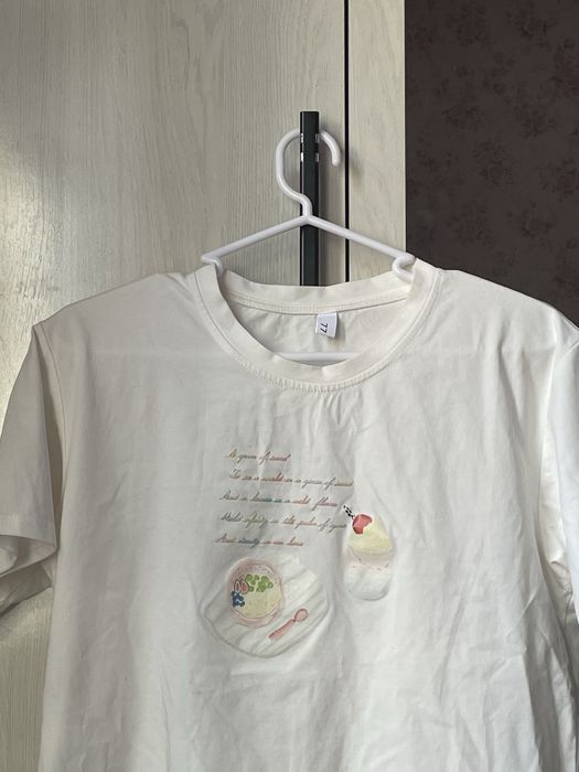 Футболка в корейском стиле.