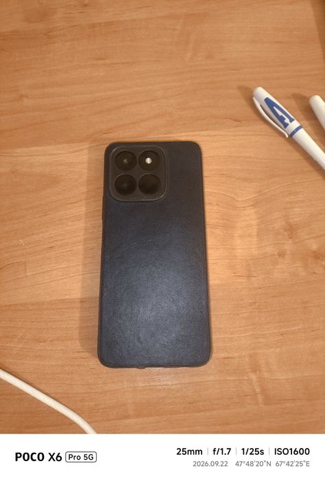 Телефон марки HONOR
